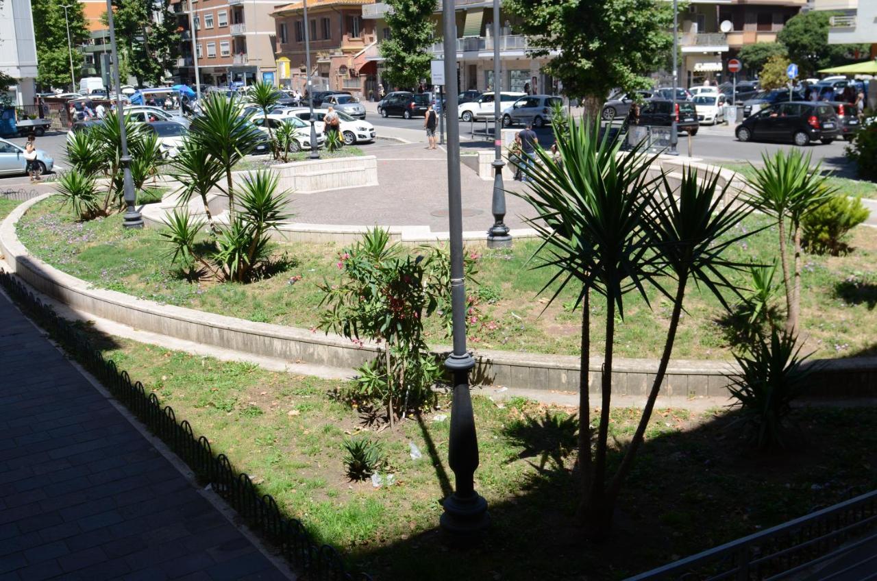 Come A Casa Pretty Apartment Lido di Ostia Dış mekan fotoğraf