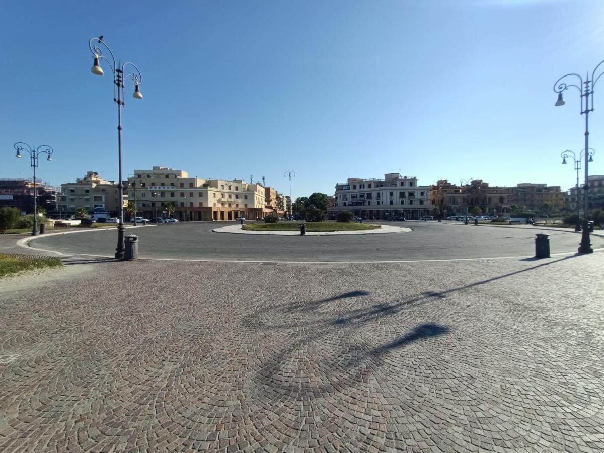 Come A Casa Pretty Apartment Lido di Ostia Dış mekan fotoğraf