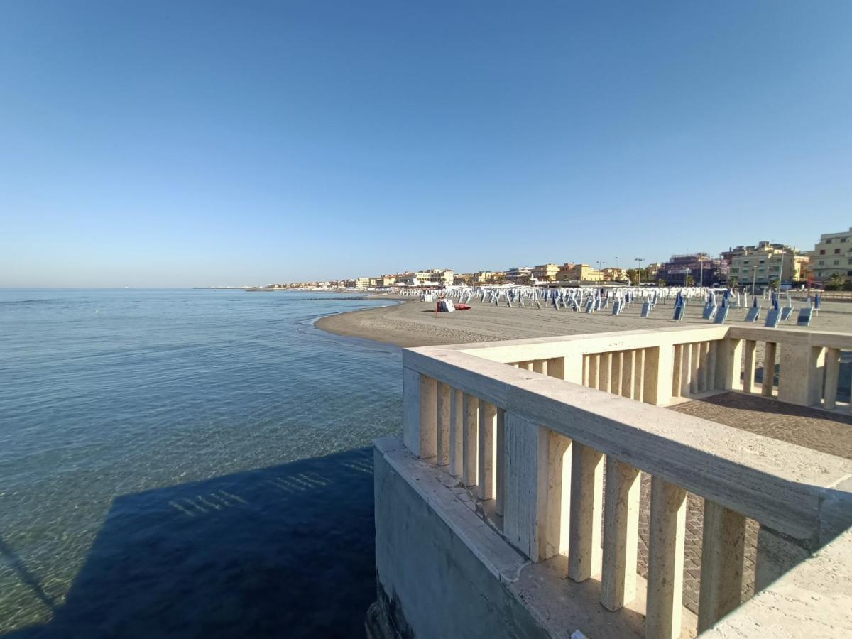 Come A Casa Pretty Apartment Lido di Ostia Dış mekan fotoğraf